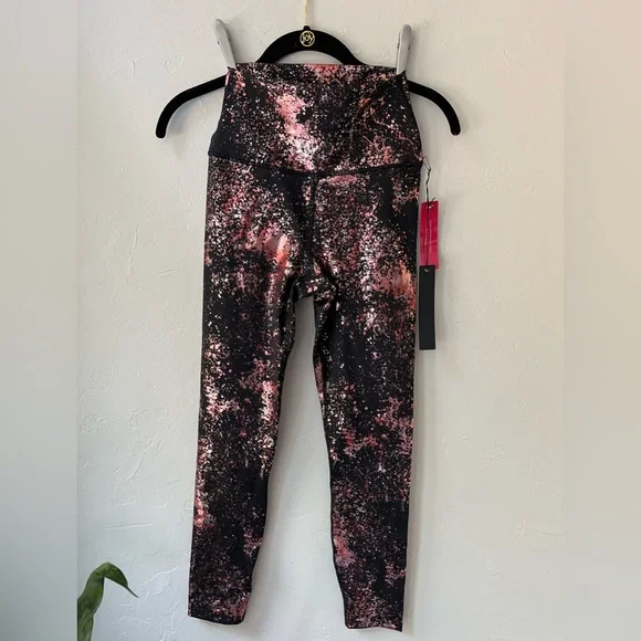 ✨CARBON38 ART FOUL ROSE GOLD BLACK HIGH WAIST 7/8 LEGGINGS XS - Picture 3 of 5